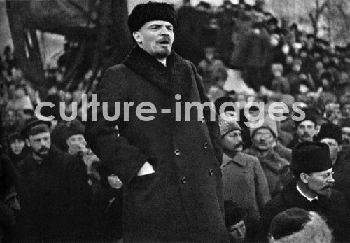 Wladimir Lenins Rede auf der Trauerfeier von Jakow Swerdlow