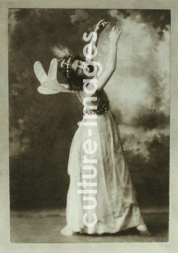 Isadora Duncan als Fee im "Ein Sommernachtstraum"