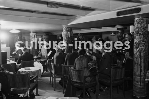Seefahrt, Interieur, Innenansicht, Tanz, Dampfer, Seefahrt, Interieur, Innenansicht, Tanz, Dampfer,