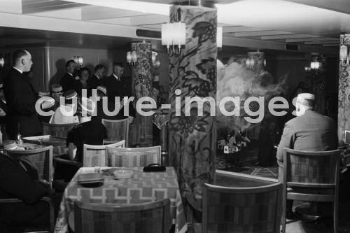 Seefahrt, Interieur, Innenansicht, Tanz, Dampfer, Seefahrt, Interieur, Innenansicht, Tanz, Dampfer,
