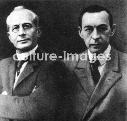 Komponist Sergei Rachmaninow (1873-1943) und Pianist und Dirigent Alexander Siloti (1863-1945) Komponist Sergei Rachmaninow (1873-1943) und Pianist und Dirigent Alexander Siloti (1863-1945)