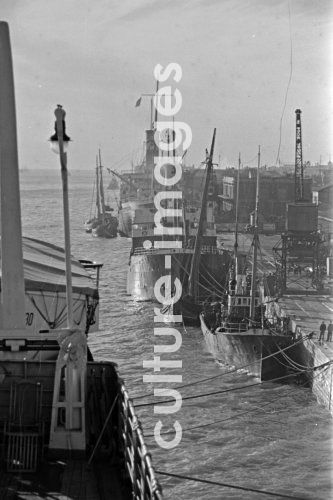 Portugal, Lissabon, Hafen. Aus der Portugal, Lissabon, Hafen. Aus der