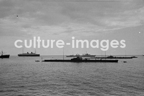 Portugal, Funchal, Madeira, Kriegsschiff, Schiff, Portugal, Funchal, Madeira, Kriegsschiff, Schiff,