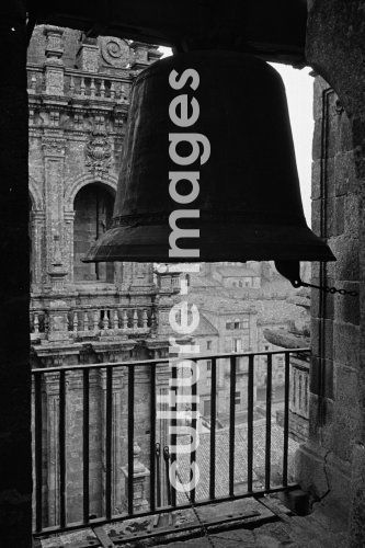 Glocke im Turm, Spanien, Santiago Glocke im Turm, Spanien, Santiago
