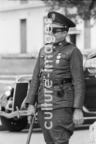 Kuba, Havanna, Polizist, Polizei, Karibik. Kuba, Havanna, Polizist, Polizei, Karibik.