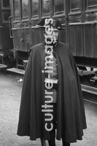 Spanien, Sevilla, Bahnhof, Zug. Aus Spanien, Sevilla, Bahnhof, Zug. Aus