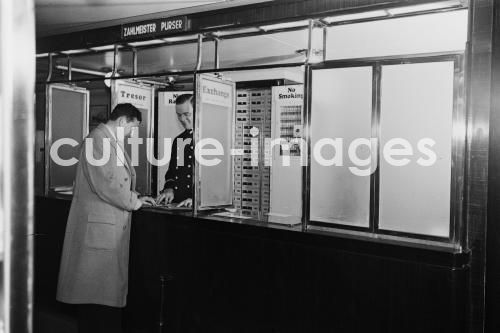 Seefahrt, Interieur, Innenansicht, Inneneinrichtung, Dampfer, Seefahrt, Interieur, Innenansicht, Inneneinrichtung, Dampfer,