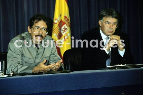 DANIEL ORTEGA, FELIPE GONZALEZ MARQUEZ DANIEL ORTEGA, FELIPE GONZALEZ MARQUEZ